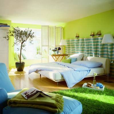 Фото интерьера зеленой спальни - фото